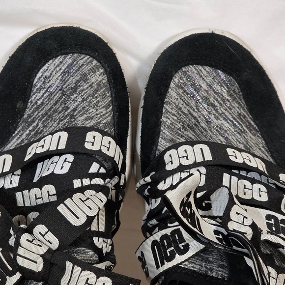 UGG SEAWAY SNEAKER  Women's Girls Size 4 (Youth) Ribbon Laces Shimmer - Picture 11 of 15